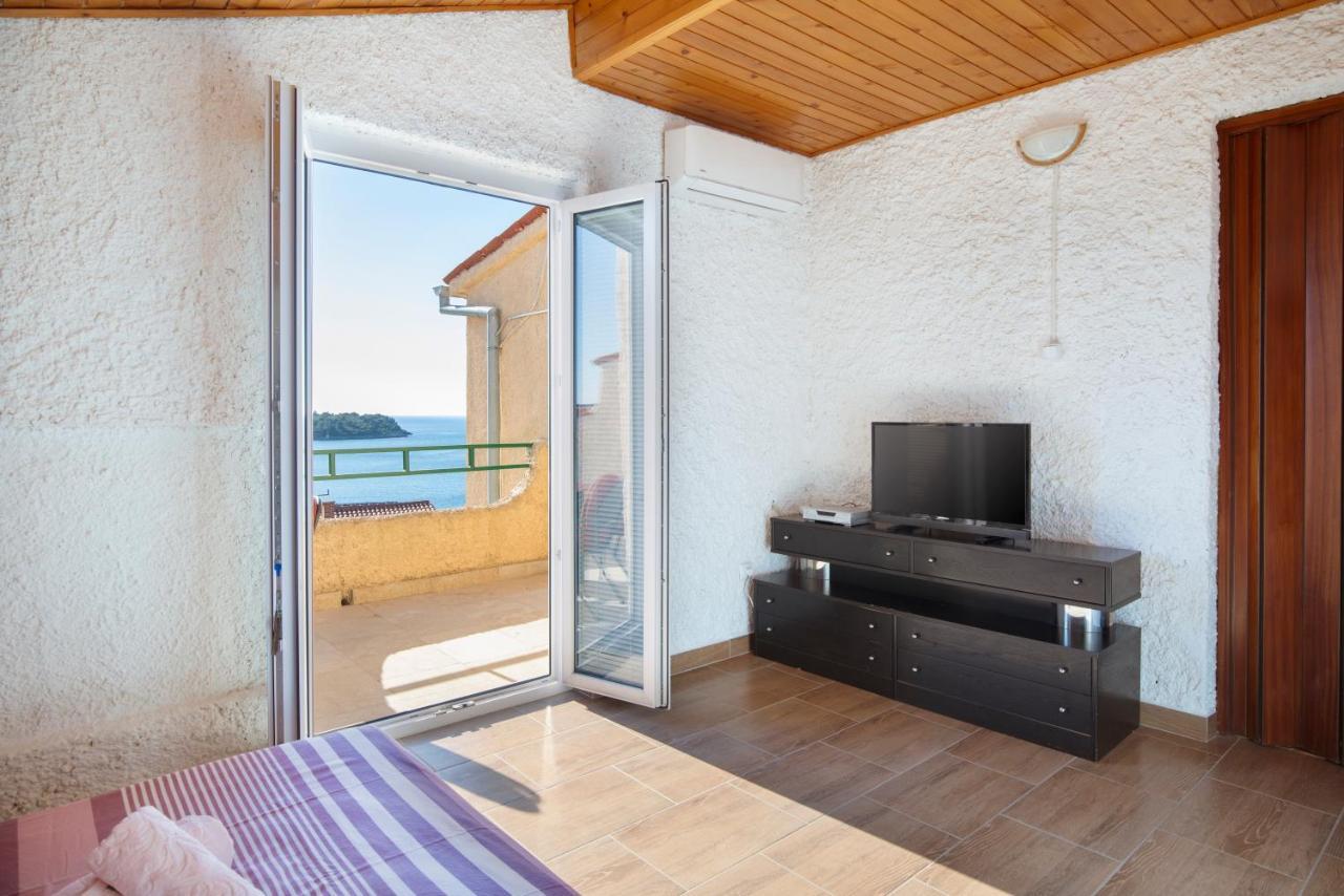 Horizont View Apartment Pola Esterno foto