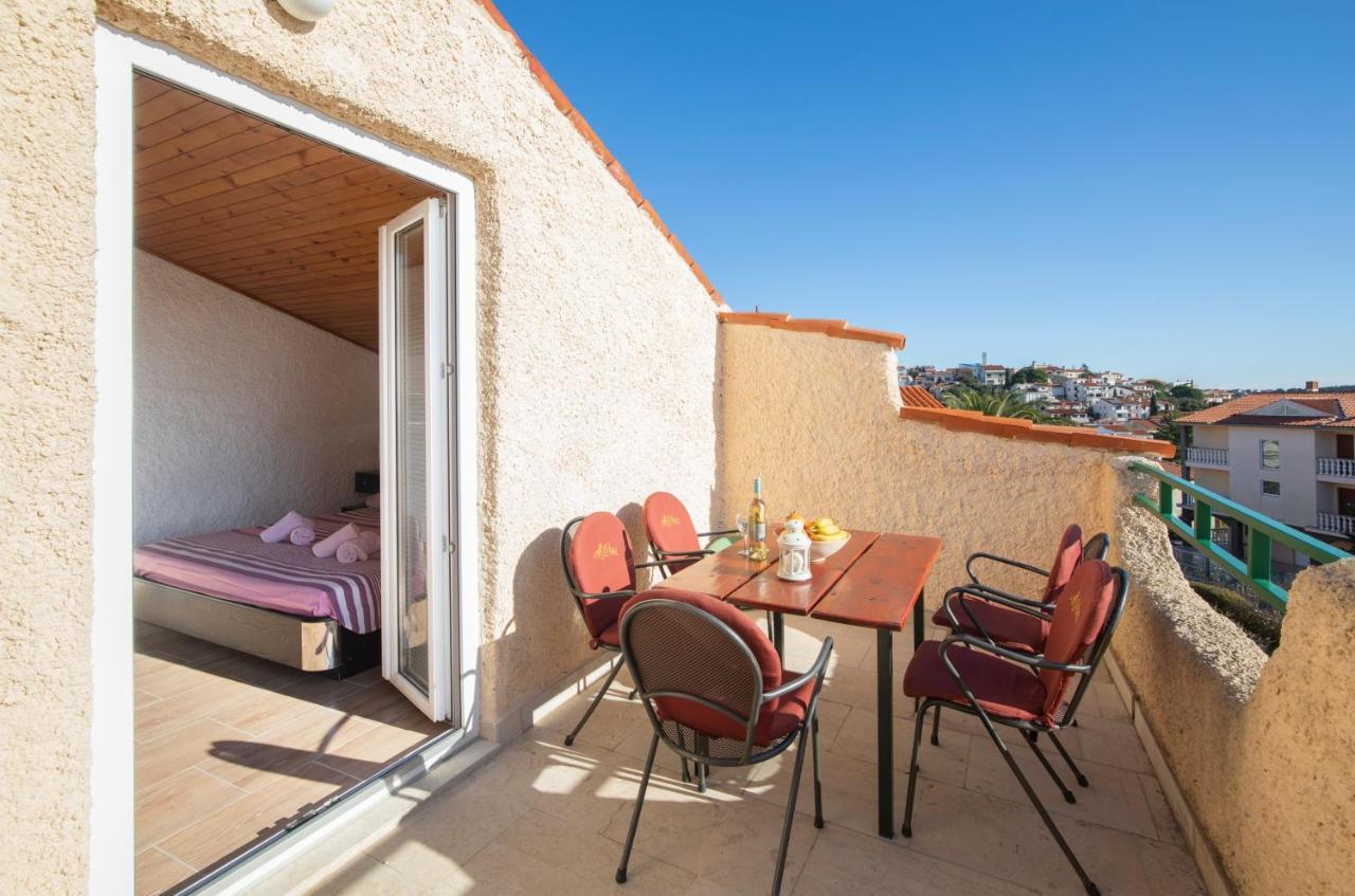 Horizont View Apartment Pola Esterno foto