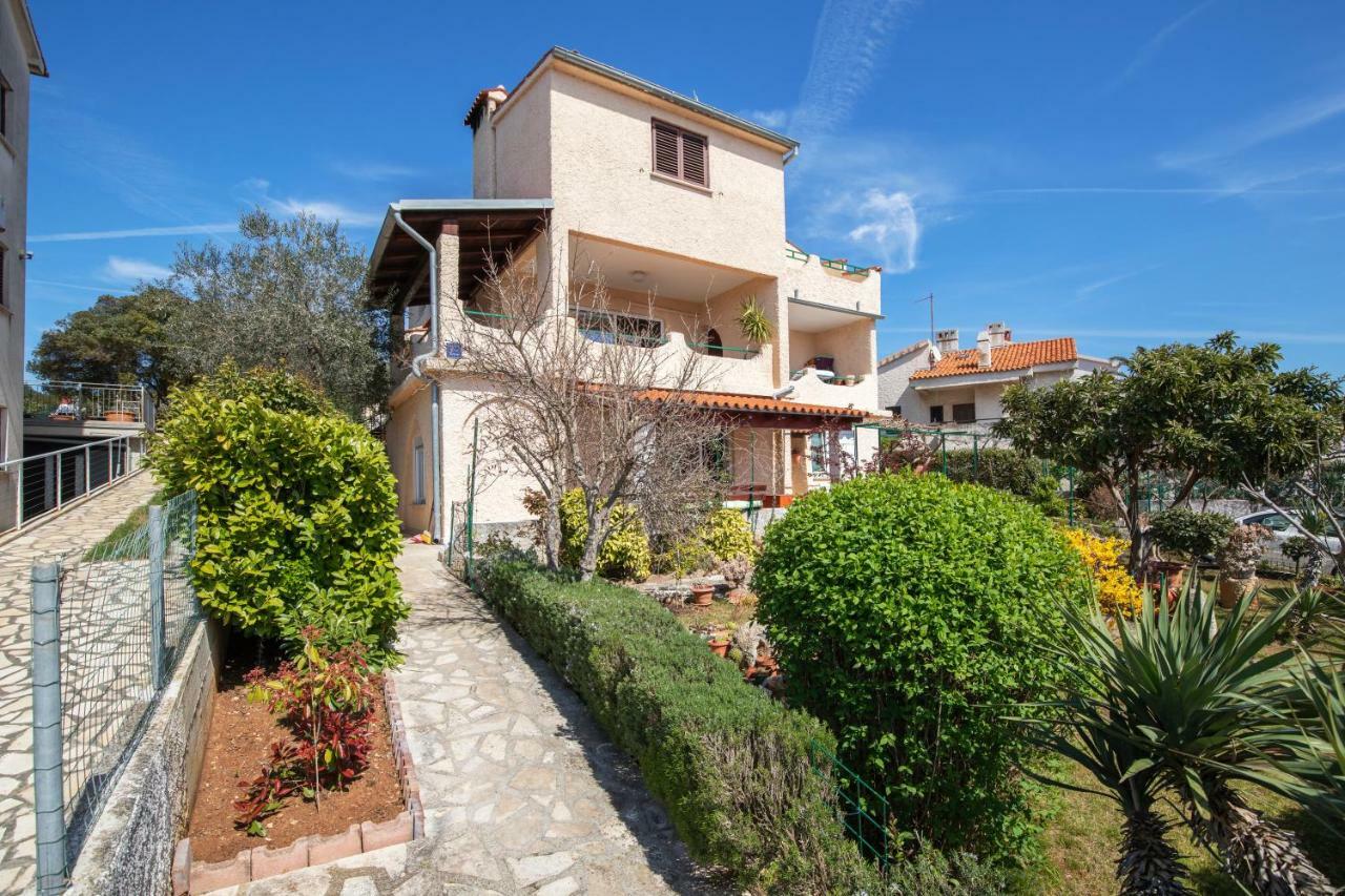 Horizont View Apartment Pola Esterno foto